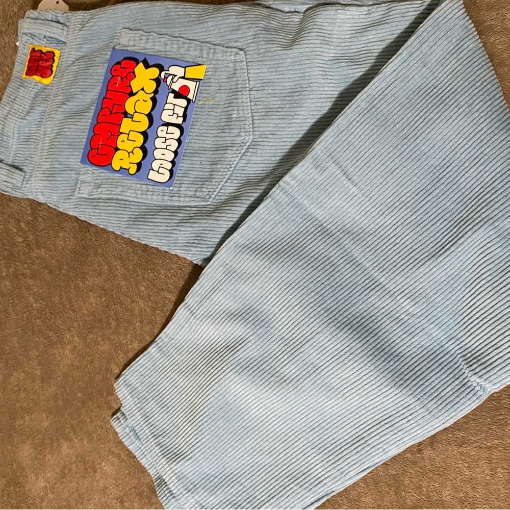 Empyre Loos fit Corduroy